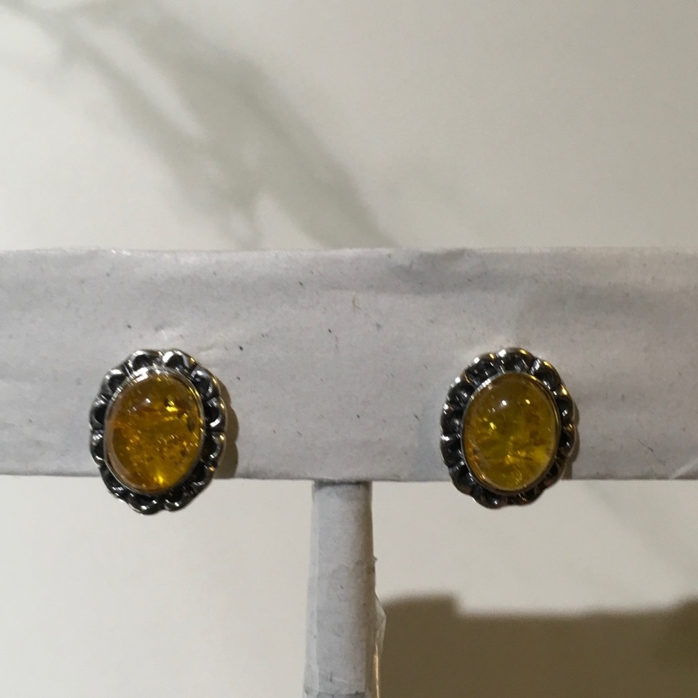 Lemon Amber post earrings